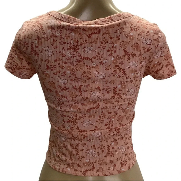 Pink Rose Size Medium Crop Button Front Top. New With Tags - Picture 5 of 7